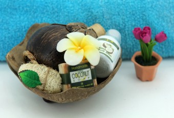 Косметика Sawas Coco Coconut оптом из Таиланда, скрабы, маски, лосьоны оптом